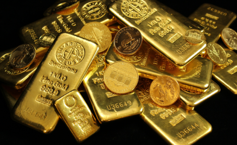 Bancos centrais priorizam ouro sobre dólar para reservas, mostra pesquisa