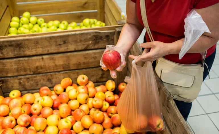 Milhões de pessoas nos EUA devem perder ajuda alimentar devido ao shutdown