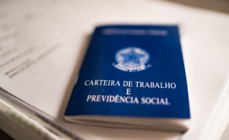 Desemprego no Brasil fica em 5,6% no 3º tri com menor número de desocupados da história