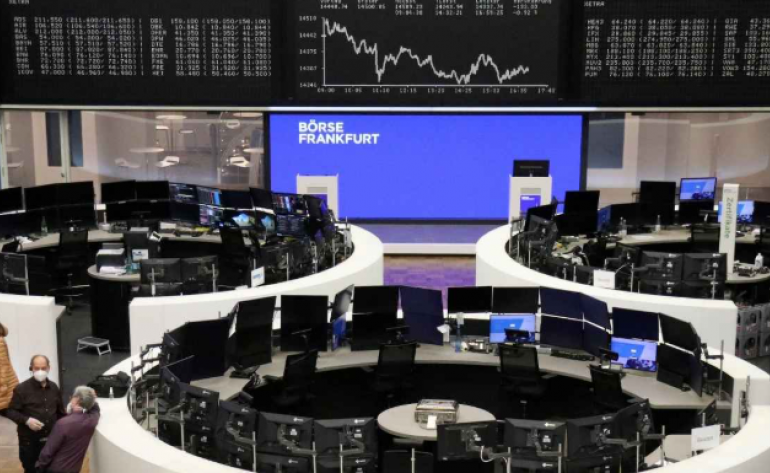 Bolsas da Europa têm dia negativo com petróleo de volta ao nível de US$ 100