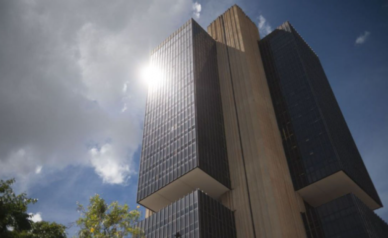 IBC-Br: Prévia do PIB brasileiro sobe 0,5% em abril