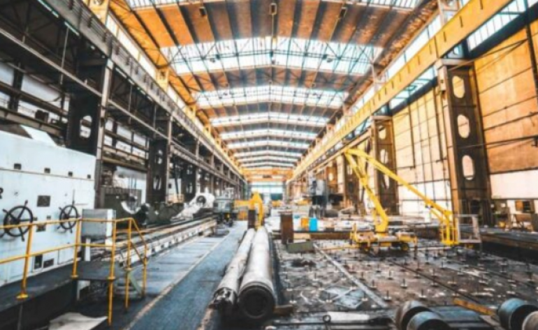 Produção industrial no Brasil cai mais do que o esperado em junho