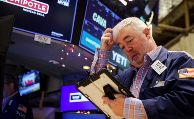 Wall Street recua com dois temores conhecidos do mercado no radar