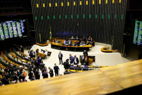 CMO aprova projeto do Orçamento de 2025 e texto vai a plenário