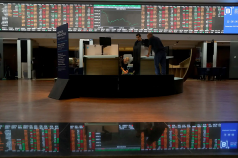 Ibovespa Futuro recua após recorde impulsionado pelo Fed