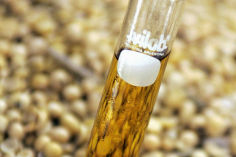 Biodiesel fica competitivo frente ao diesel importado enquanto agro pede alta na mistura