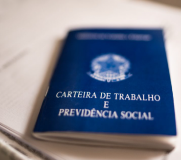 Desemprego no Brasil fica em 5,6% no 3º tri com menor número de desocupados da história