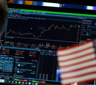 Wall Street cai com petróleo e nova liquidação no setor de IA após balanços Meta e Tesla